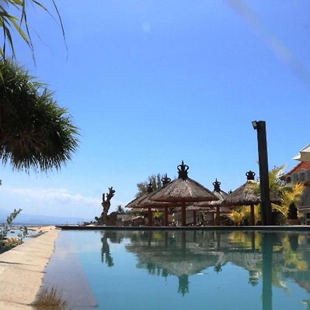 Pemedal Beach Resort Lembongan Extérieur photo